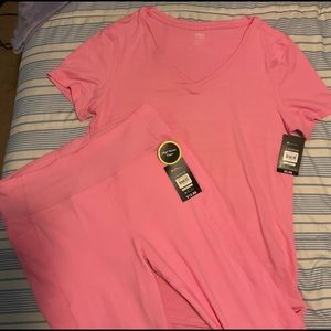 NWT pink workout set